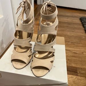 Womens tan heels